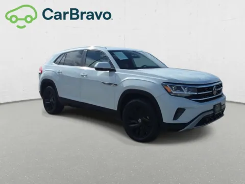 Photos of 2023 Volkswagen Atlas Cross Sport 3.6L V6 SE w/Technology for sale in Indio, CA at Chavez-Jessup GMC
