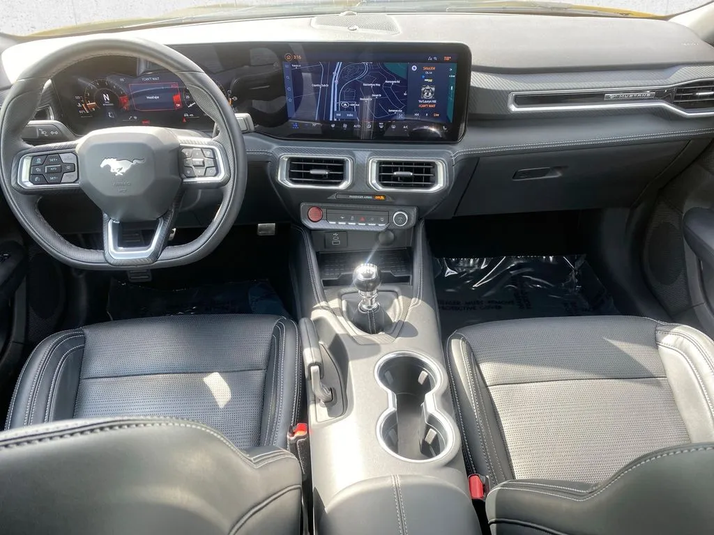 Ford Mustang photo 20
