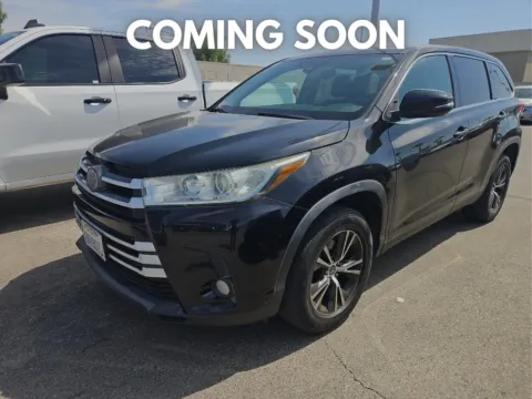 Black 2019 Toyota Highlander LE Plus for sale in Indio, CA