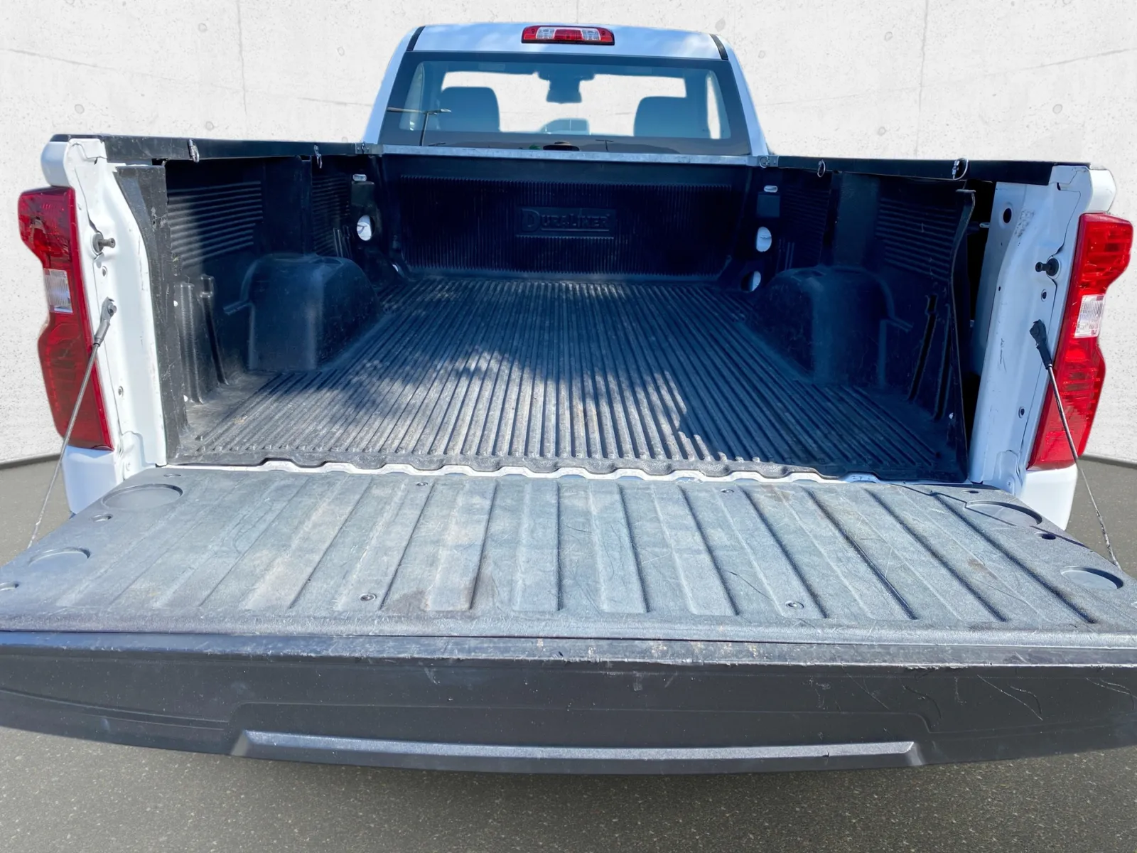 Chevrolet Silverado photo 25