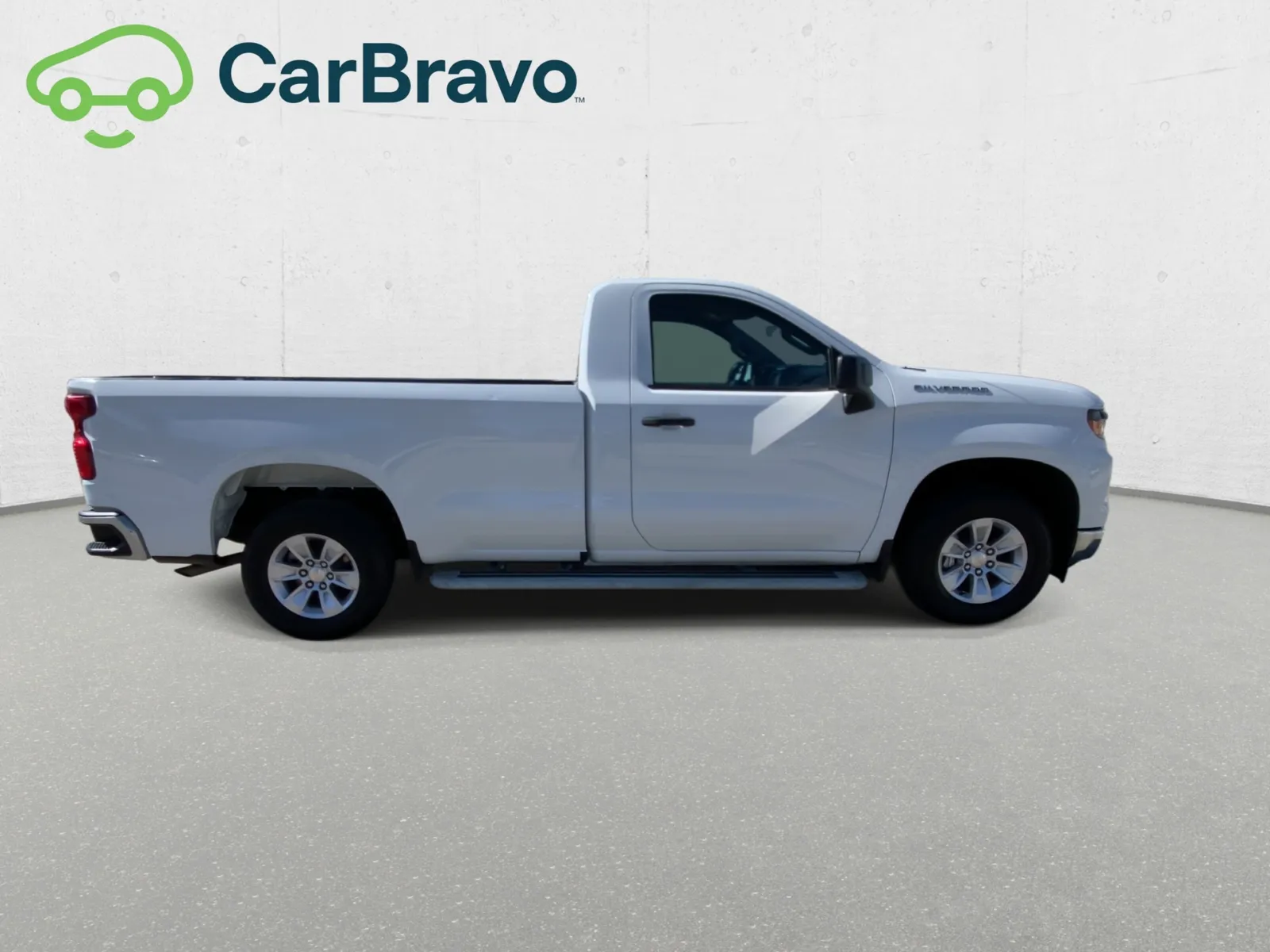 Chevrolet Silverado photo 9