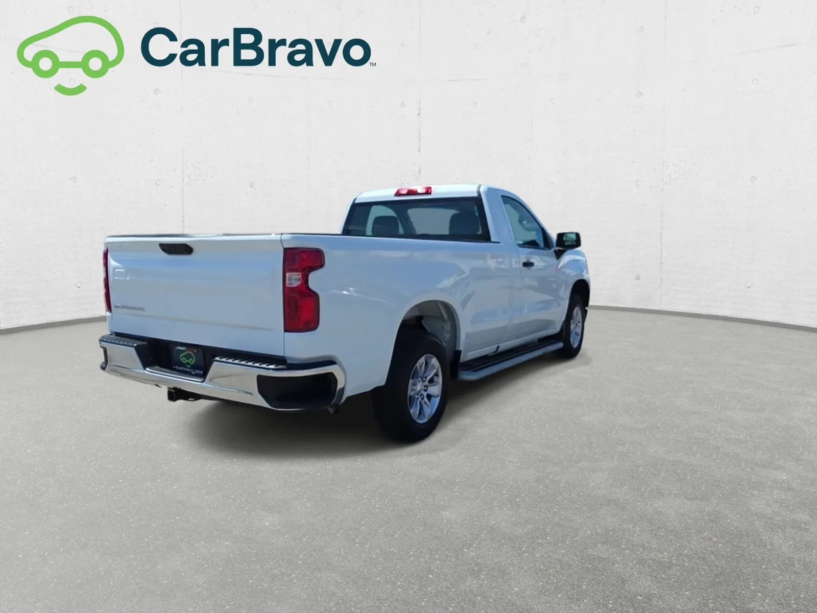 Chevrolet Silverado photo 8