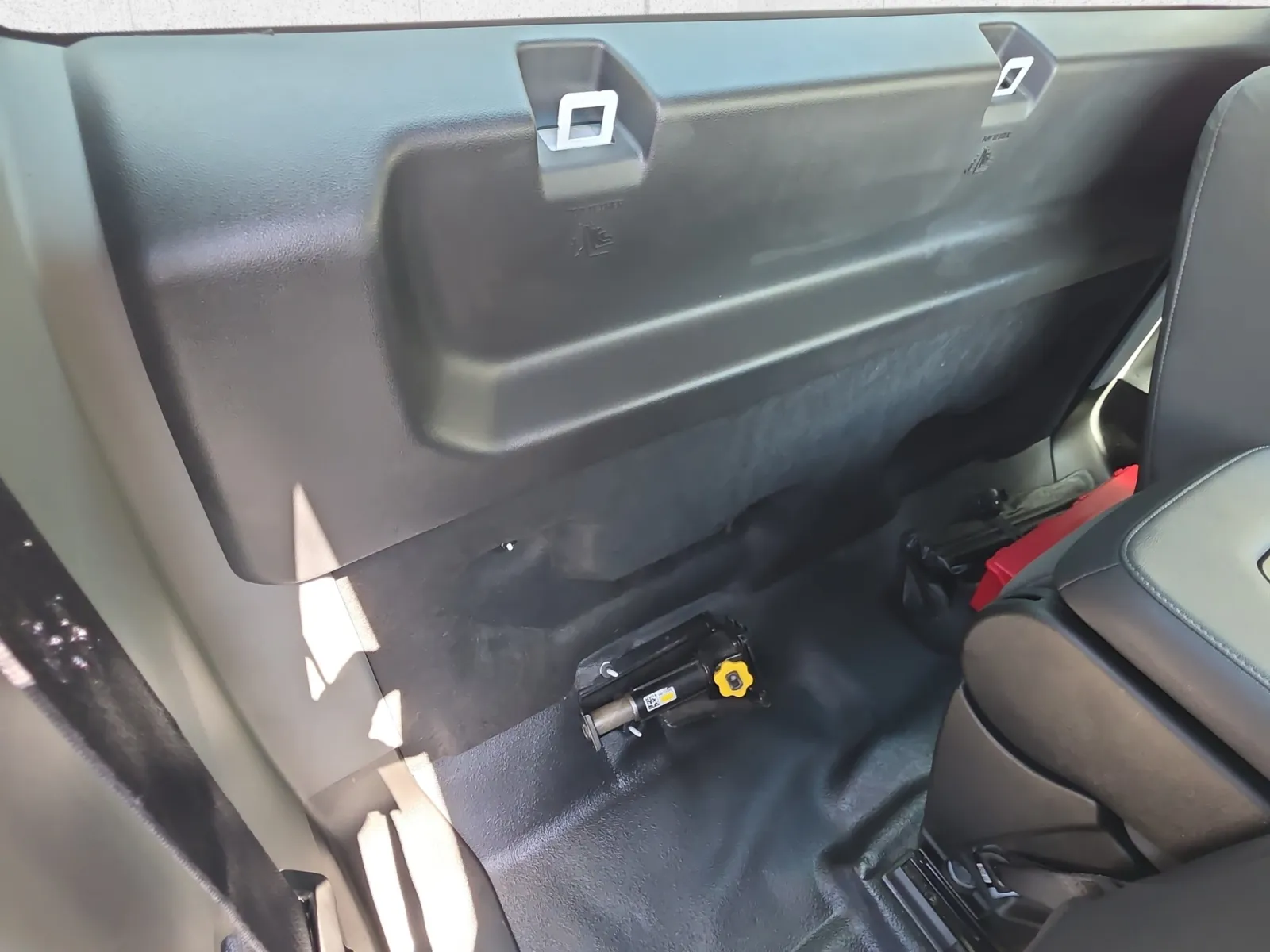 Chevrolet Silverado photo 28