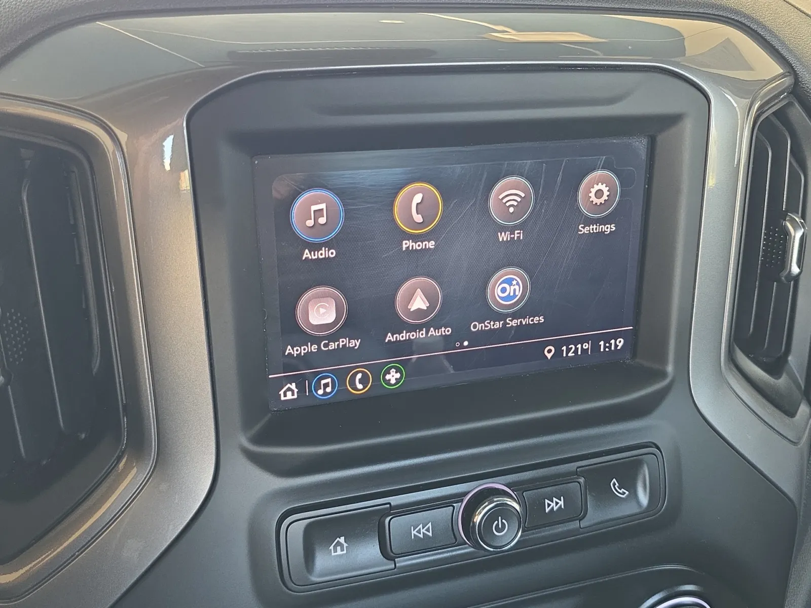 Chevrolet Silverado photo 14
