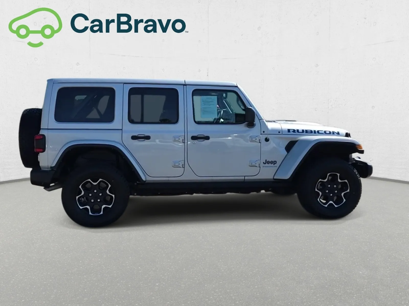 Jeep Wrangler photo 9