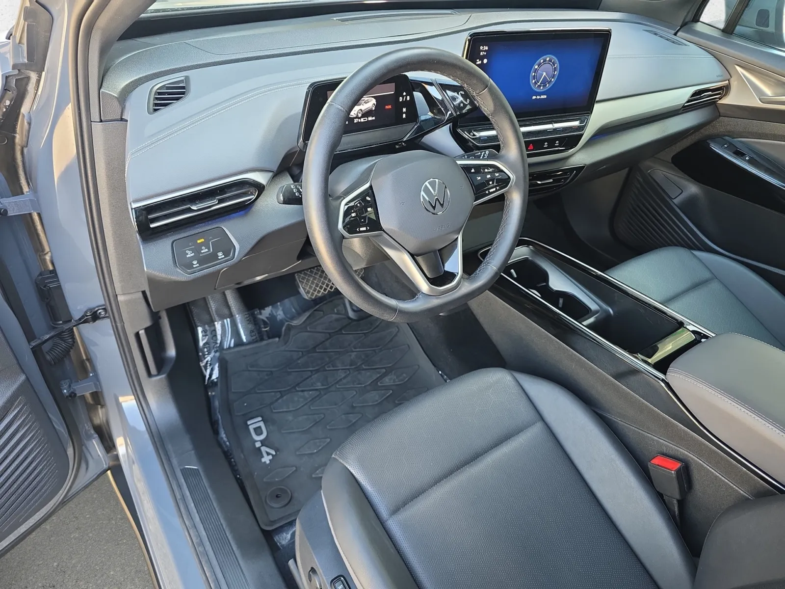 Volkswagen ID.4 photo 10