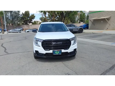 Another view of 2024 GMC Terrain SLE for sale in Indio, CA at Chavez-Jessup GMC
