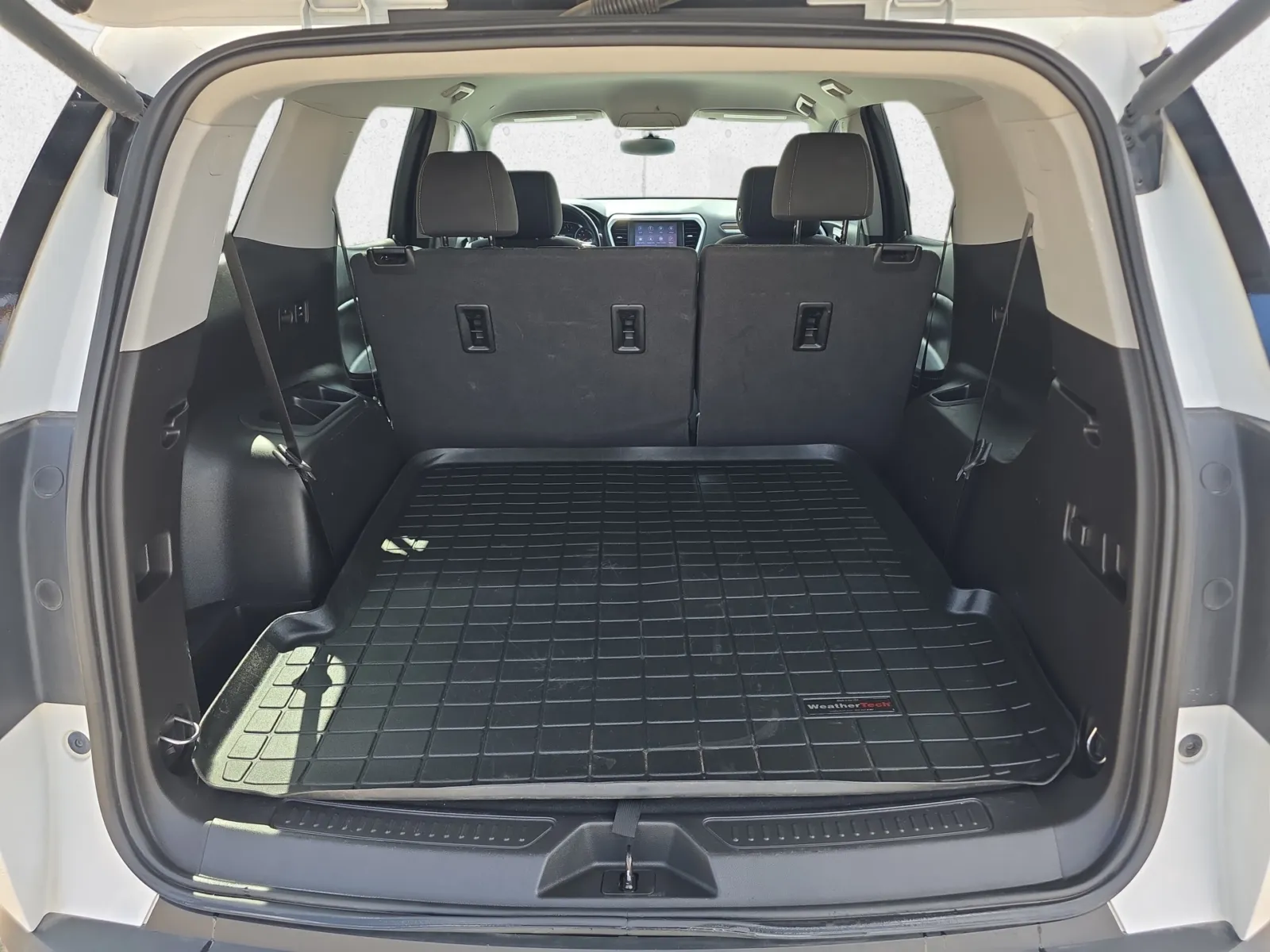 GMC Acadia photo 29