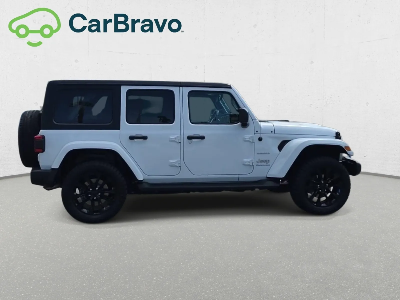 Jeep Wrangler photo 9