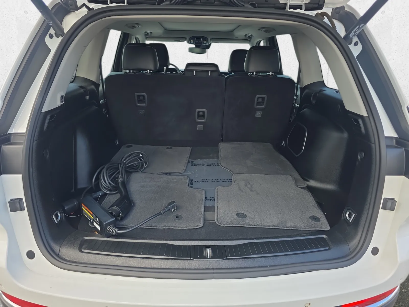 Jeep Grand Cherokee photo 27