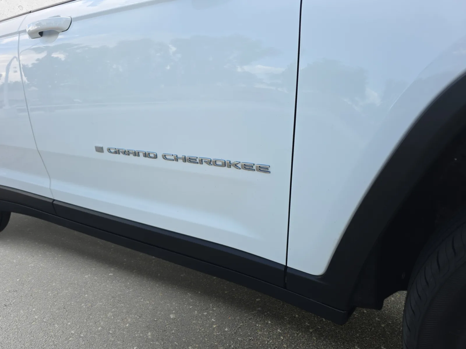 Jeep Grand Cherokee photo 33