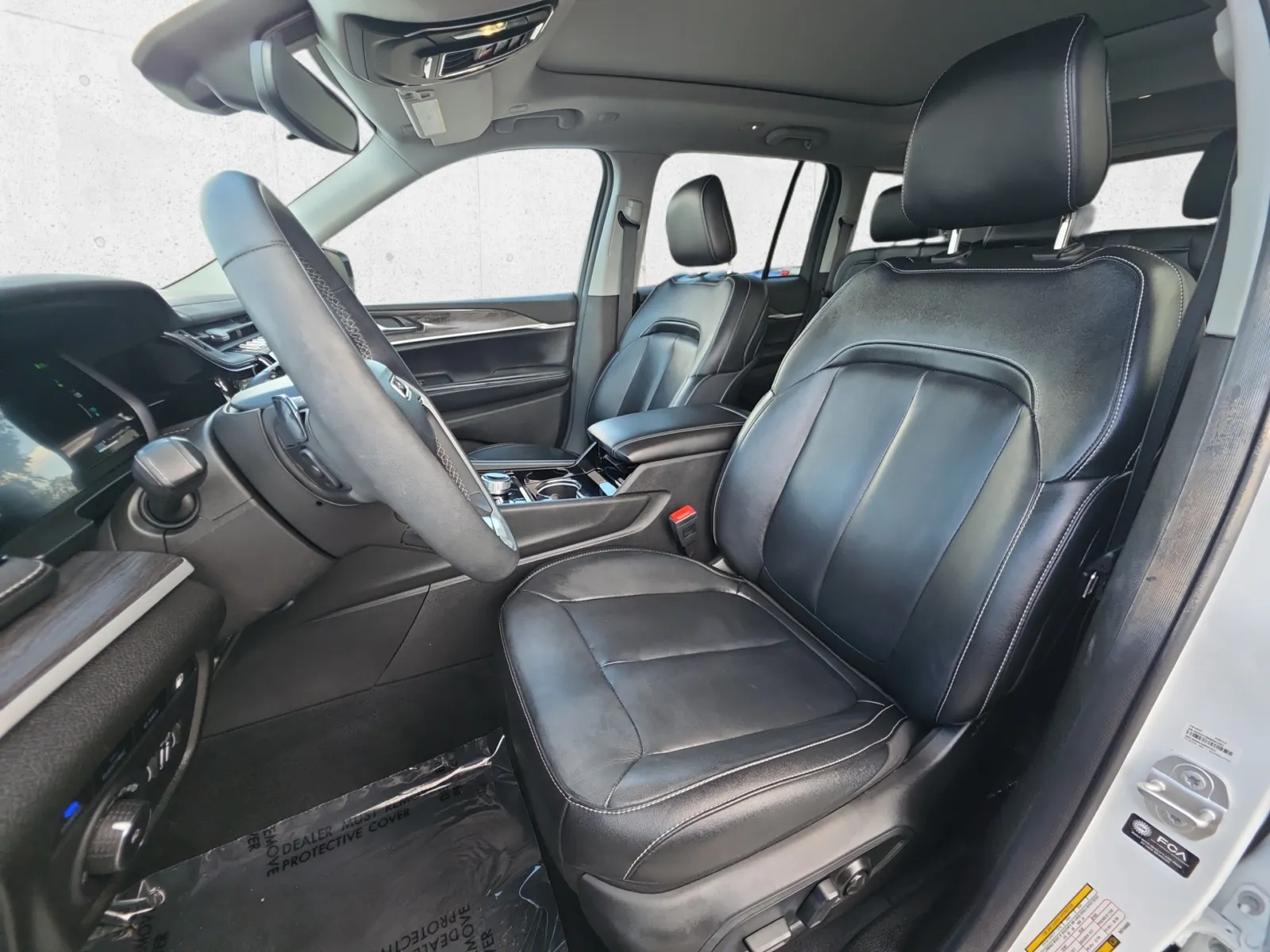 Jeep Grand Cherokee photo 20
