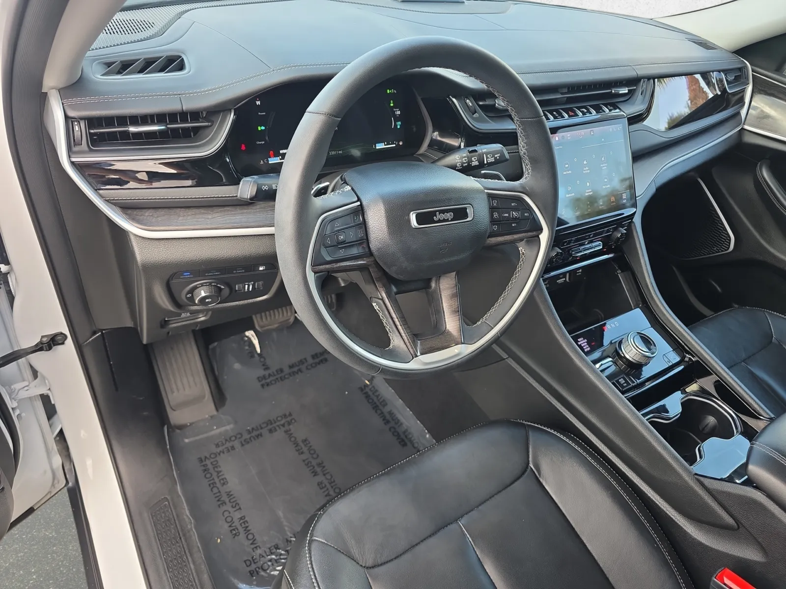 Jeep Grand Cherokee photo 10