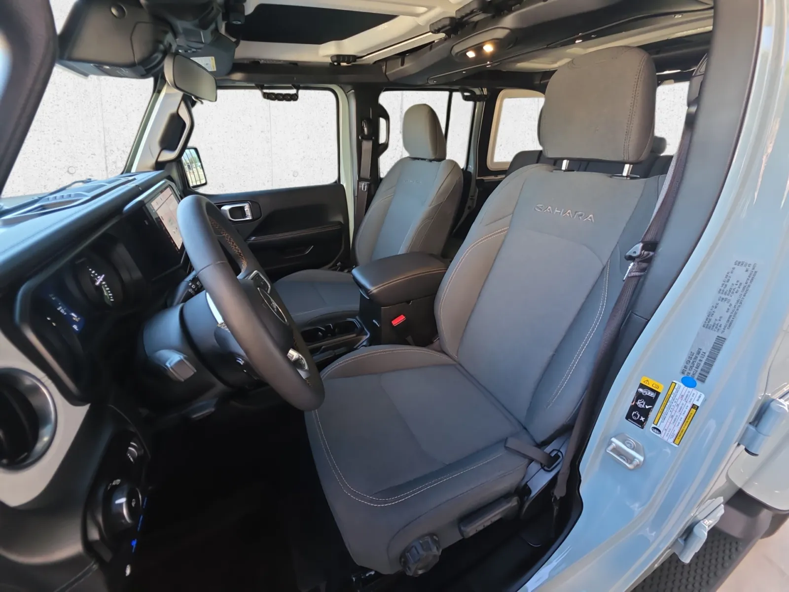 Jeep Wrangler photo 20