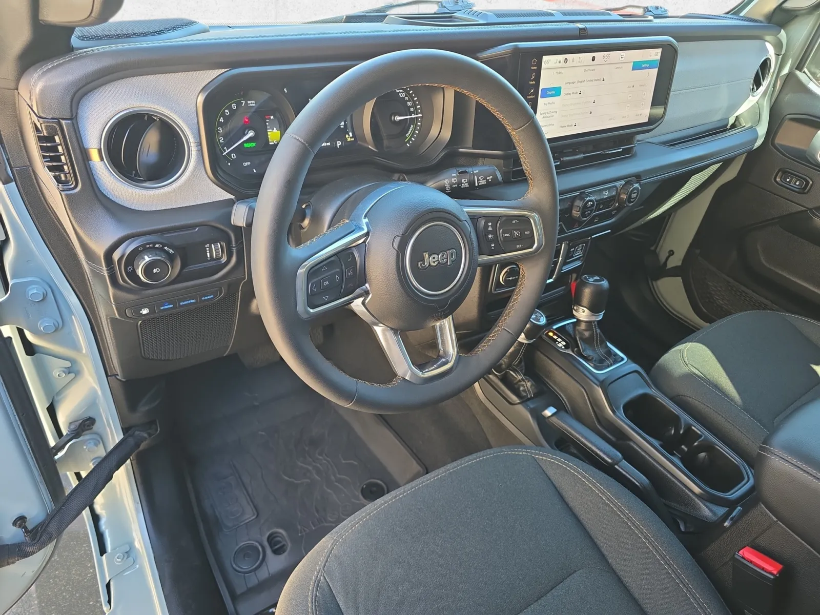 Jeep Wrangler photo 10