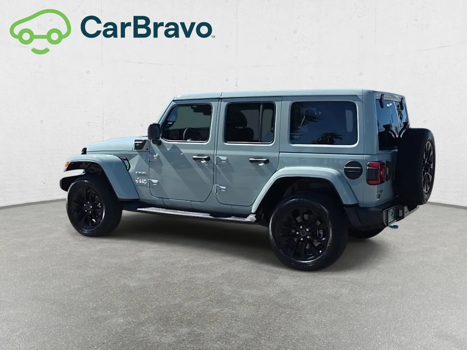 Jeep Wrangler photo 6