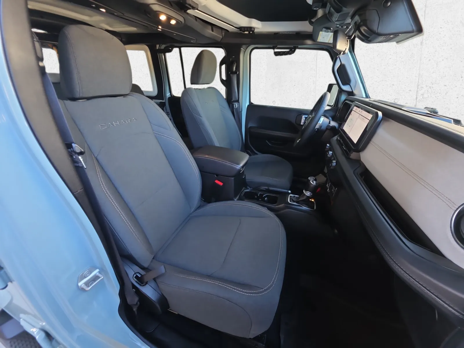 Jeep Wrangler photo 29