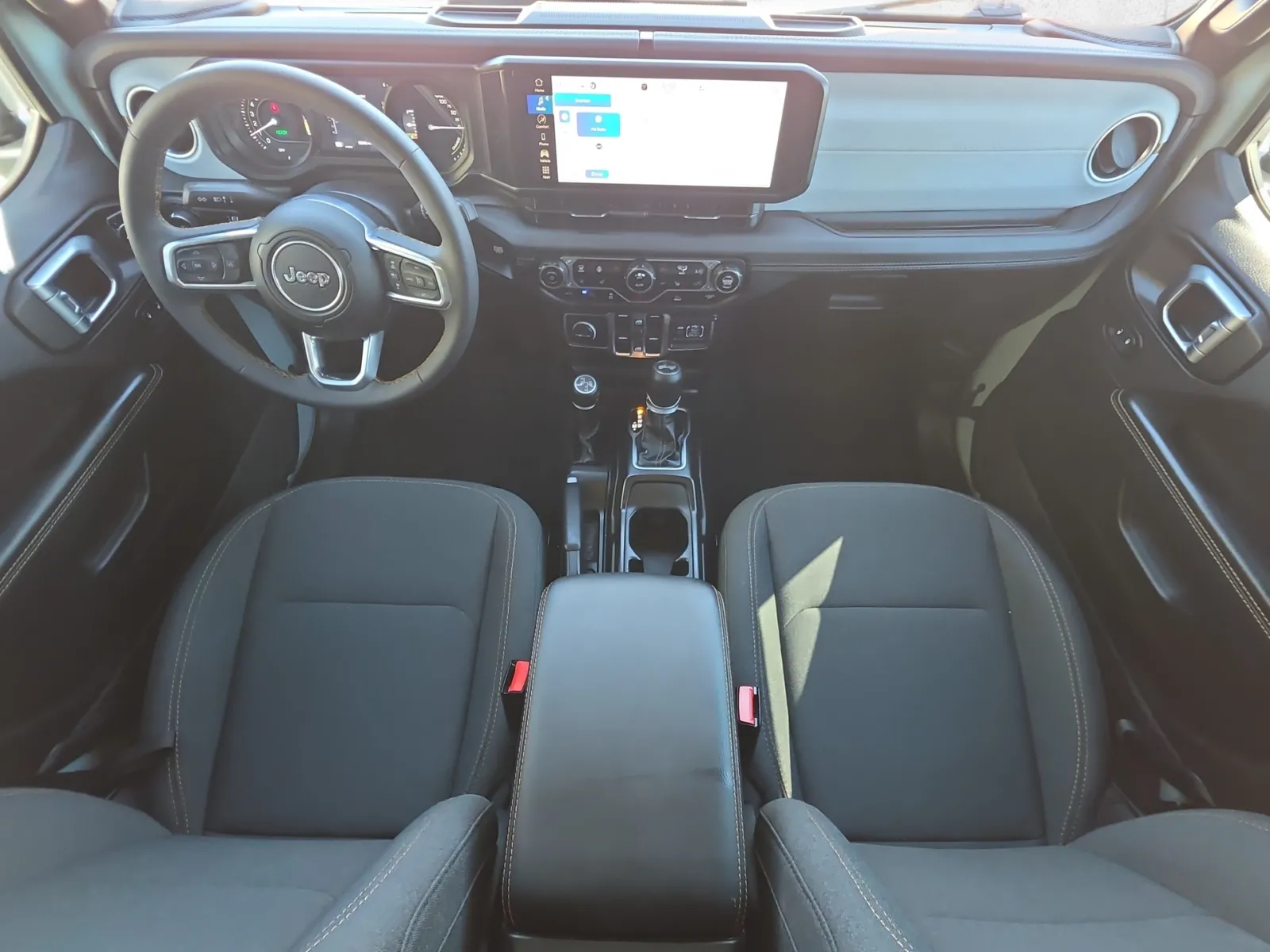 Jeep Wrangler photo 21