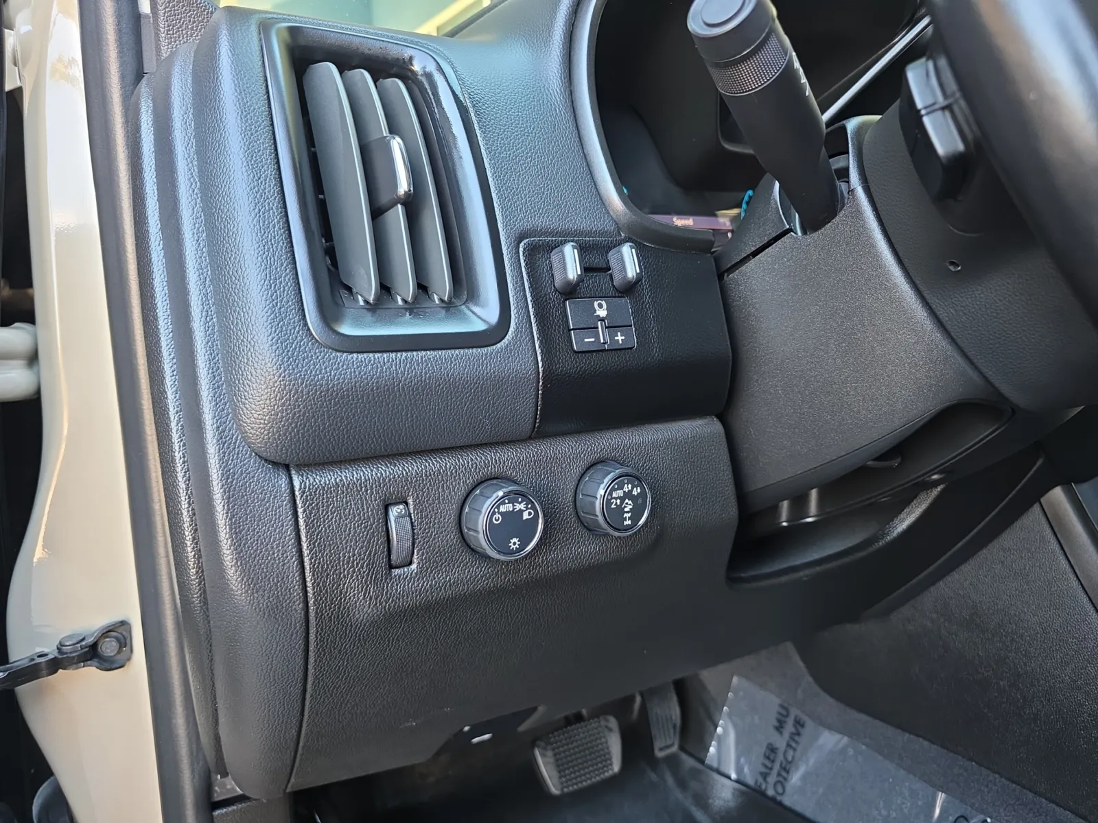 Chevrolet Colorado photo 18