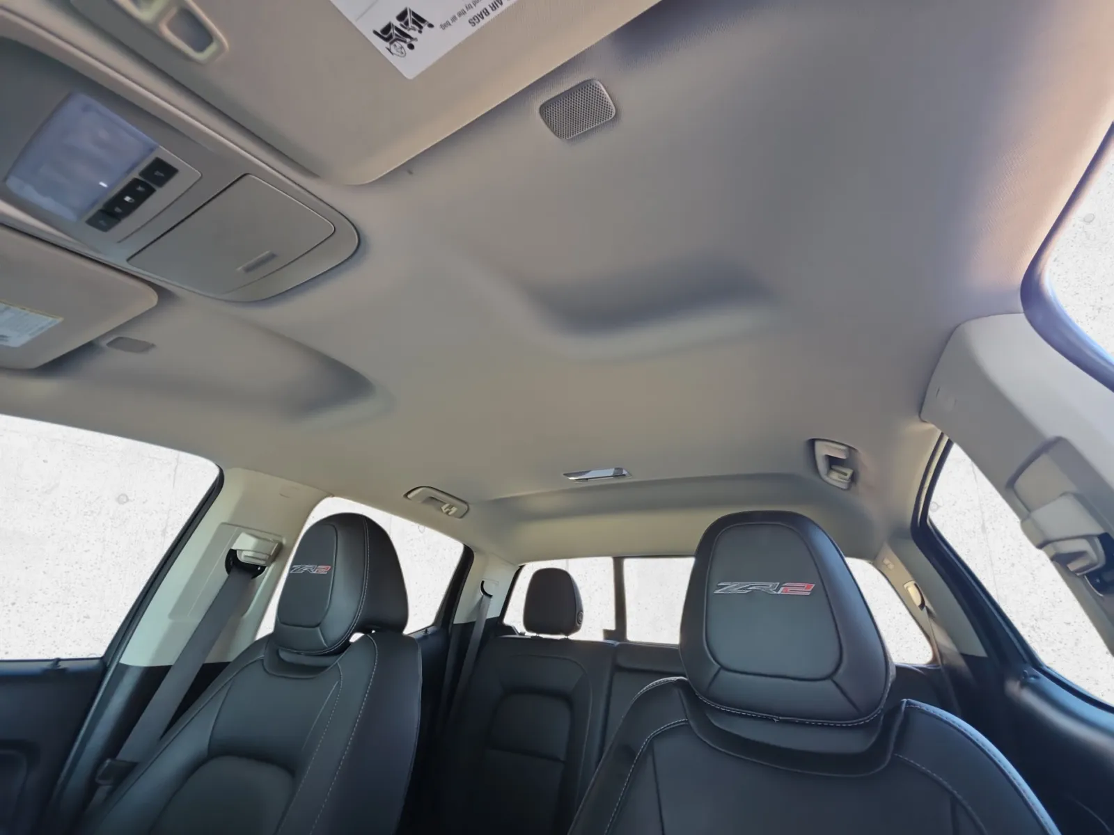 Chevrolet Colorado photo 19