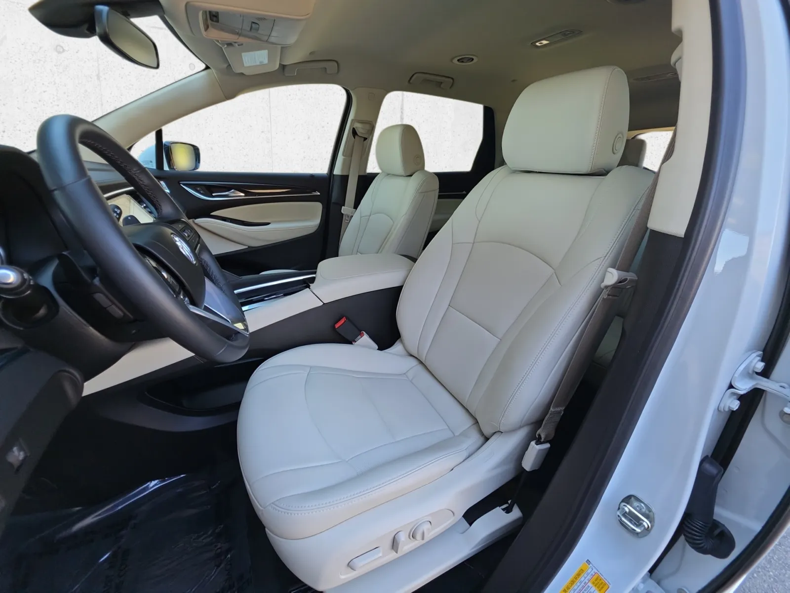 Buick Enclave photo 20