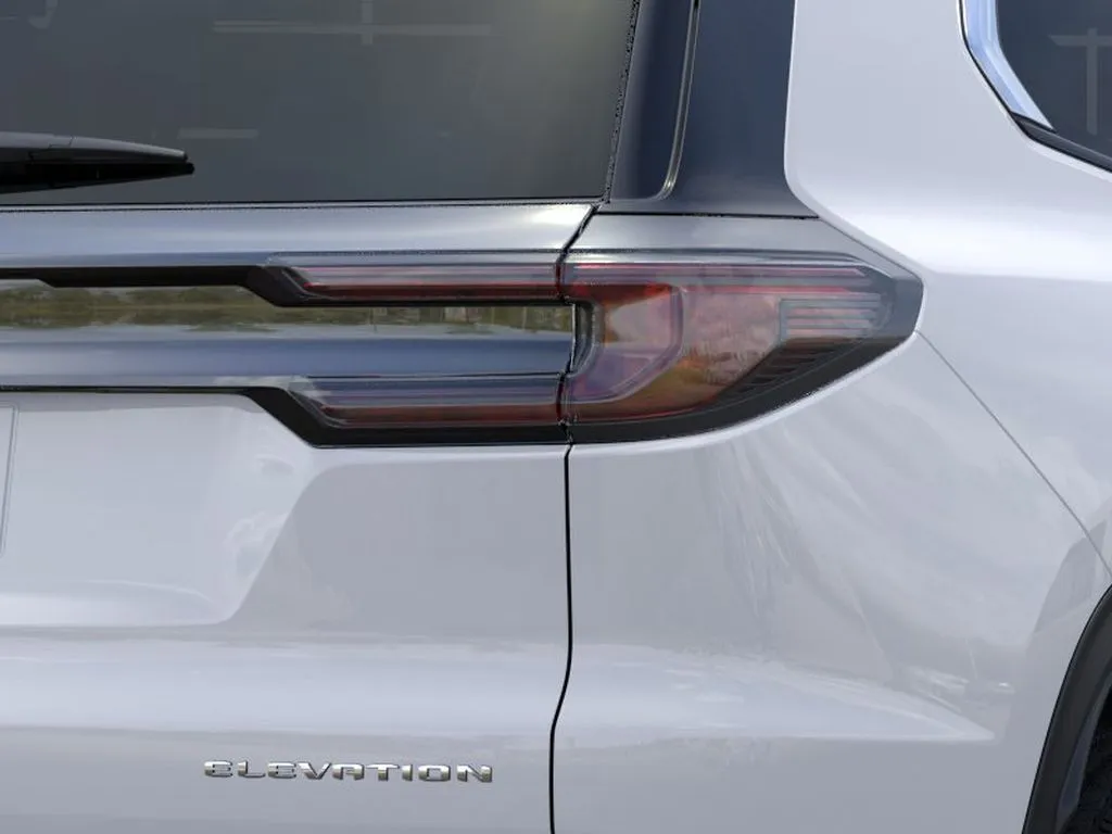 GMC Acadia photo 11