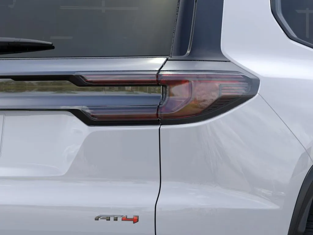 GMC Acadia photo 11