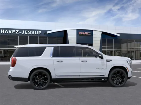 More photos of 2027 GMC Yukon XL Denali Ultimate at Chavez-Jessup GMC, CA