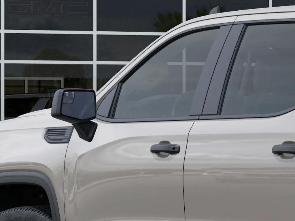 GMC Sierra photo 12