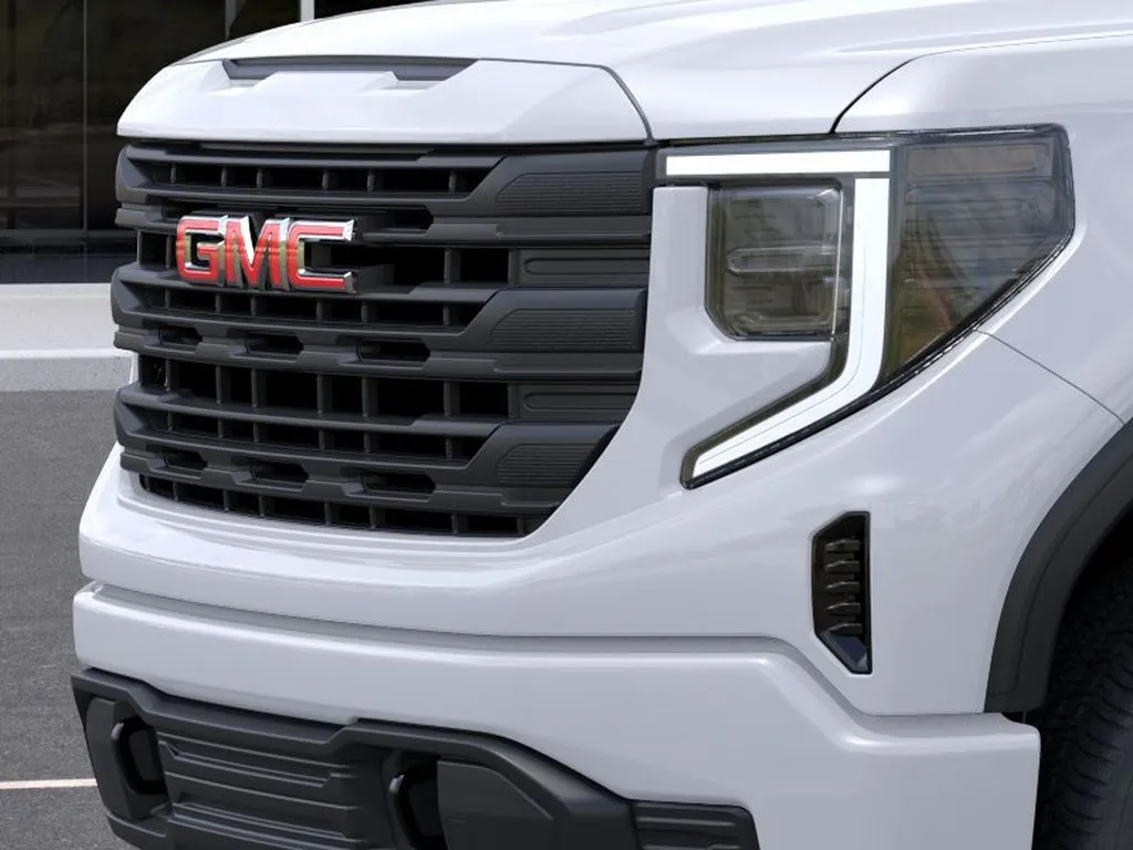 GMC Sierra photo 13