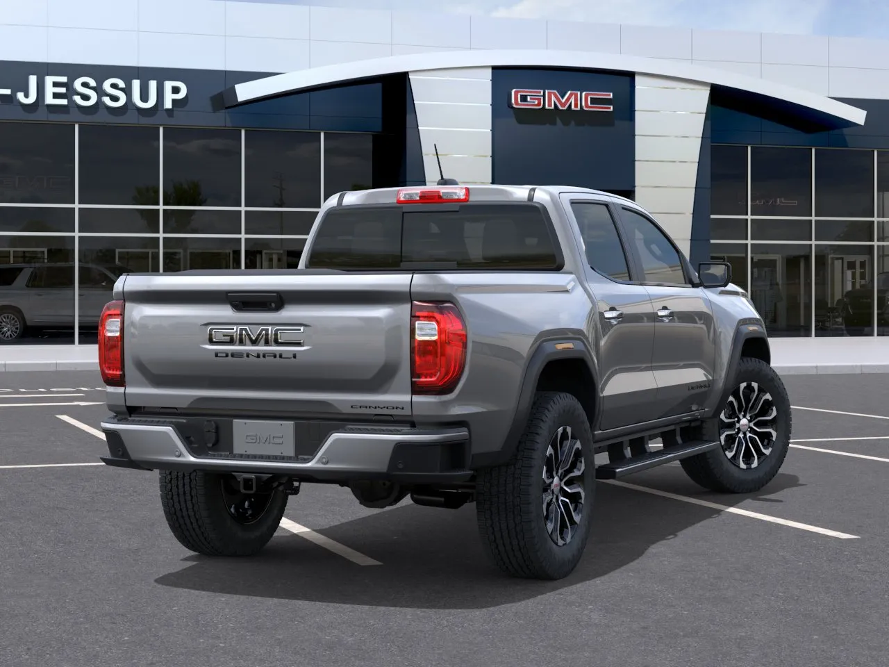 GMC Canyon photo 4