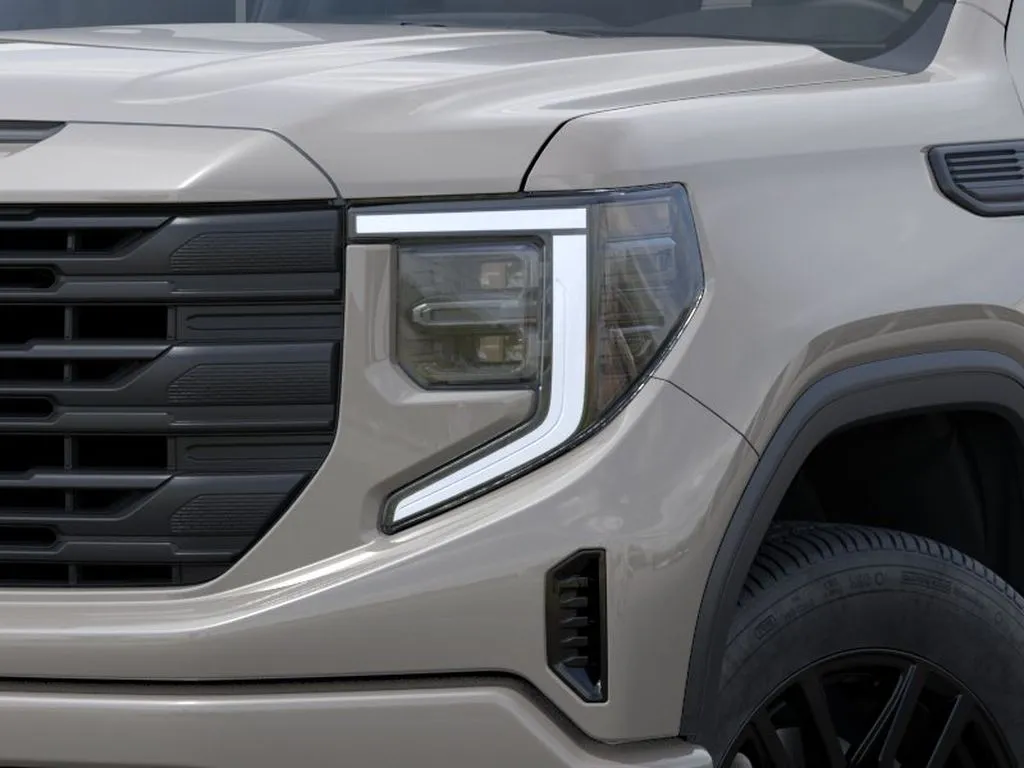 GMC Sierra photo 10