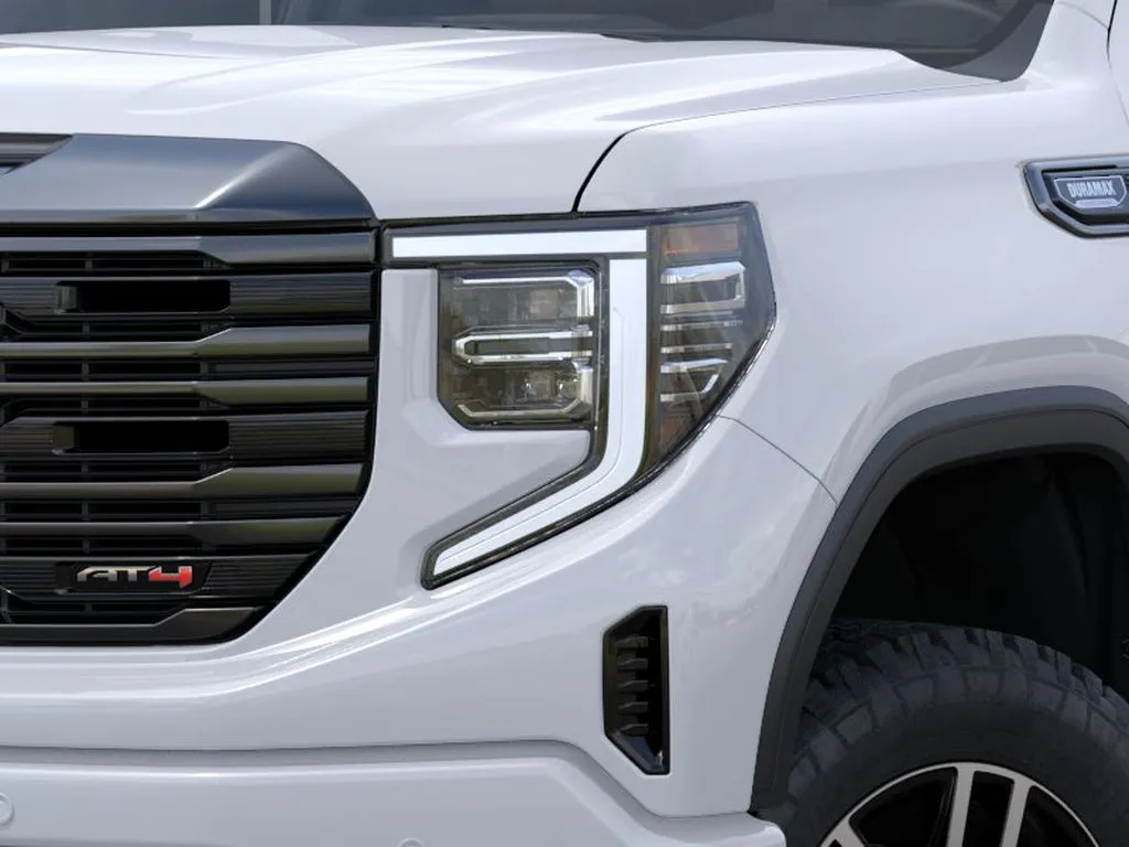 GMC Sierra photo 10
