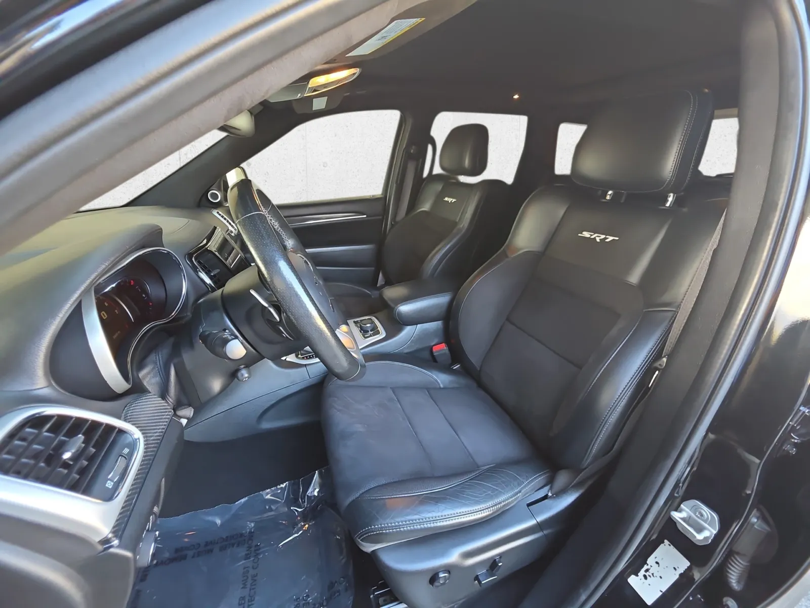 Jeep Grand Cherokee photo 20