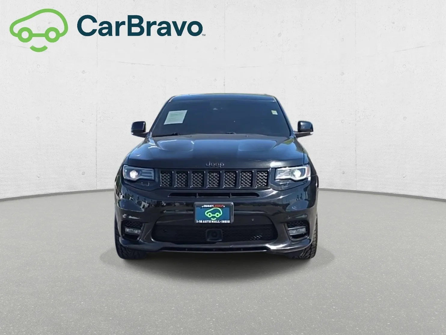 Jeep Grand Cherokee photo 3