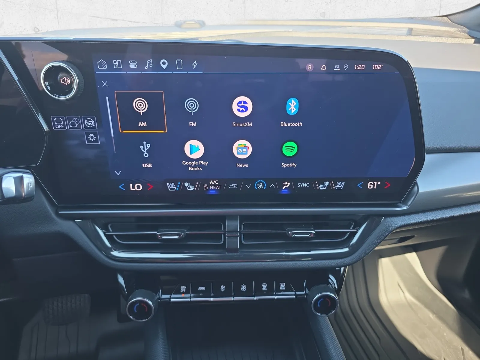 Chevrolet Equinox photo 13