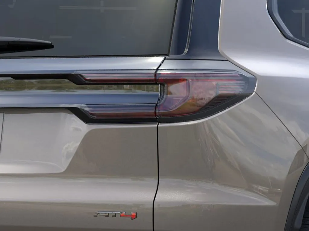 GMC Acadia photo 11
