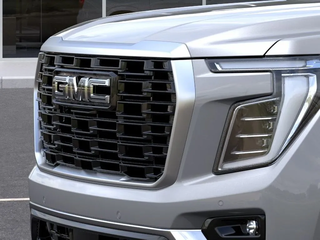 GMC Yukon XL photo 13