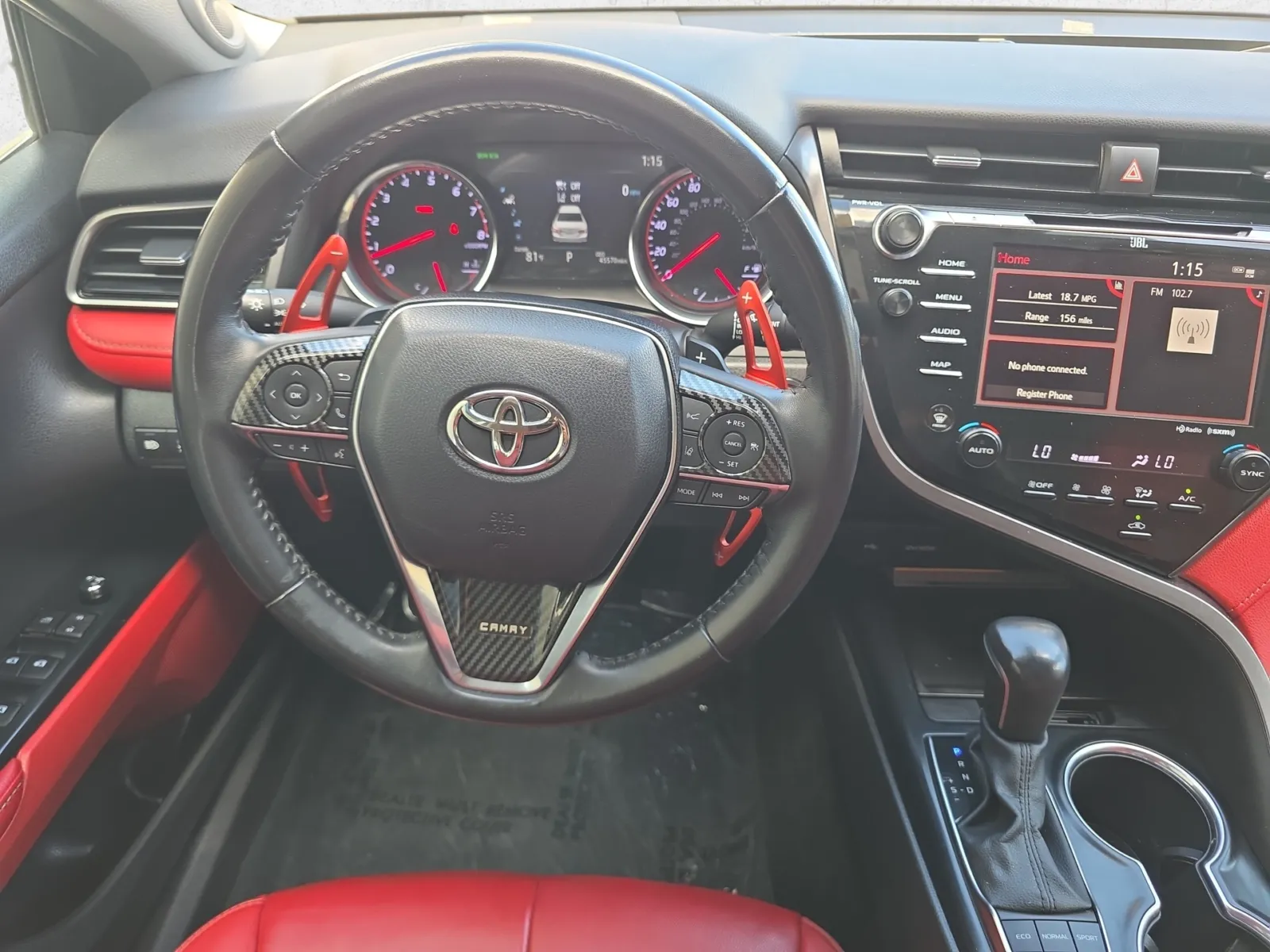 Toyota Camry photo 11