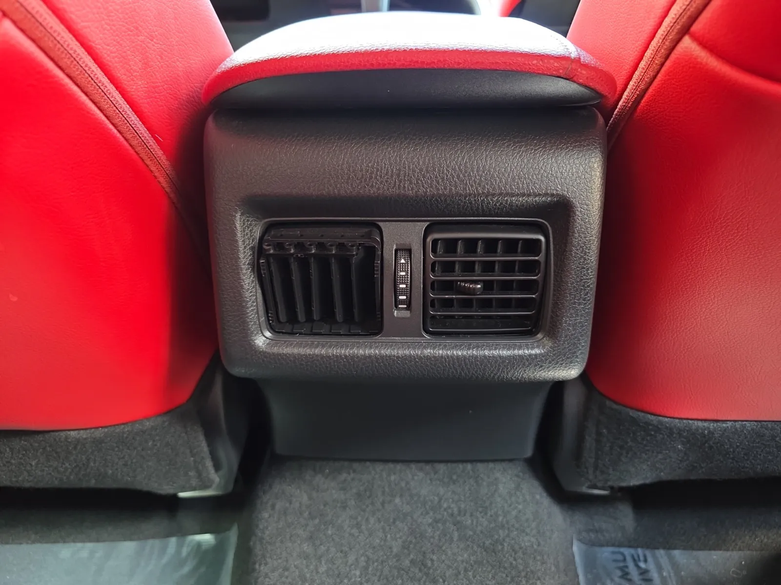 Toyota Camry photo 21