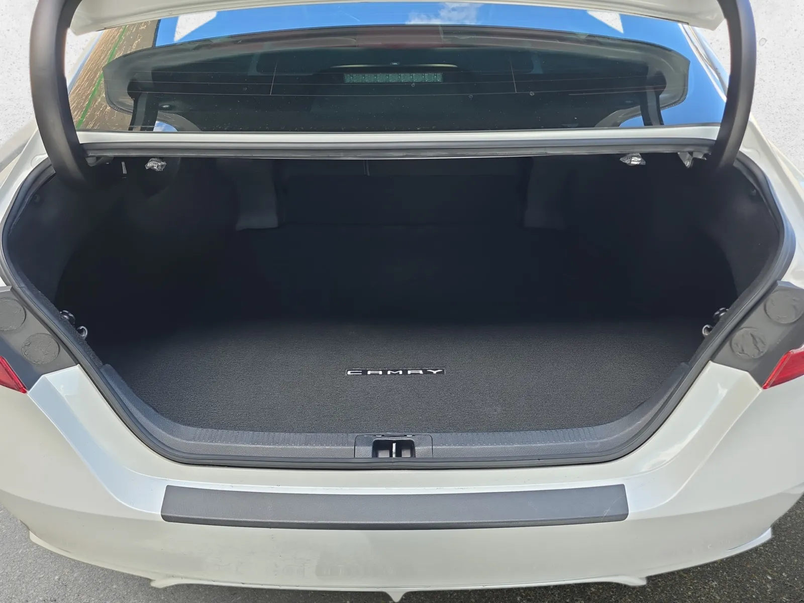 Toyota Camry photo 26