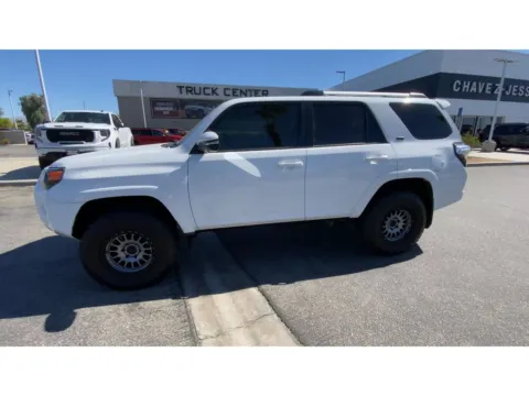 More photos of 2022 Toyota 4Runner SR5 Premium at Chavez-Jessup GMC, CA
