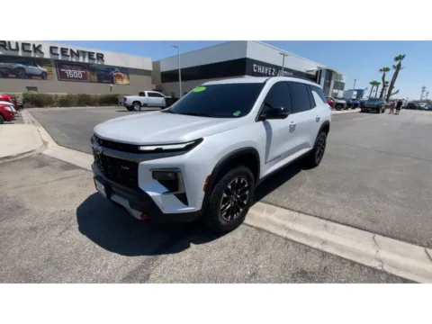 More photos of 2024 Chevrolet Traverse AWD Z71 at Chavez-Jessup GMC, CA