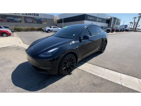 More photos of 2024 Tesla Model Y Long Range at Chavez-Jessup GMC, CA