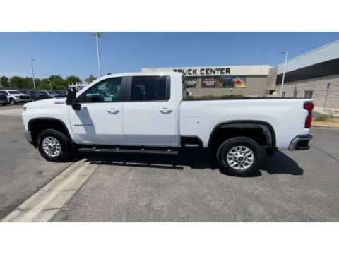 More photos of 2022 Chevrolet Silverado LT at Chavez-Jessup GMC, CA
