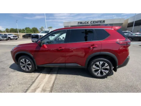 More photos of 2021 Nissan Rogue SV at Chavez-Jessup GMC, CA