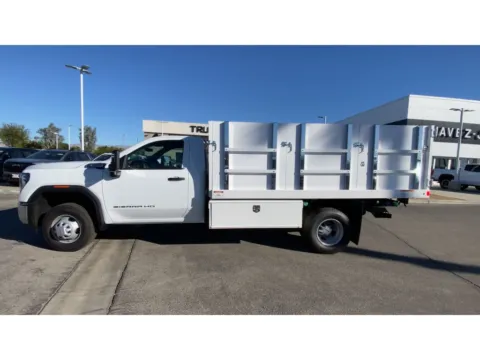 More photos of 2026 GMC Sierra Pro at Chavez-Jessup GMC, CA