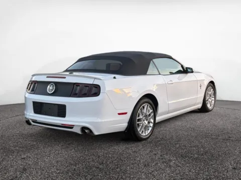 More photos of 2014 Ford Mustang V6 Premium at House of Cars Arizona: Phoenix, Scottsdale, Tempe, Mesa, AZ