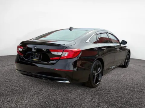 More photos of 2022 Honda Accord Hybrid Sport at House of Cars Arizona: Phoenix, Scottsdale, Tempe, Mesa, AZ