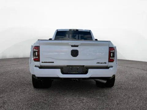 More photos of 2021 Ram 3500 Laramie at House of Cars Arizona: Phoenix, Scottsdale, Tempe, Mesa, AZ